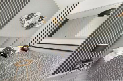 Photo 1 - Apartport Studio by Renters