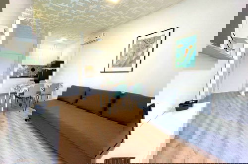 Photo 3 - Apartment With Private Patio