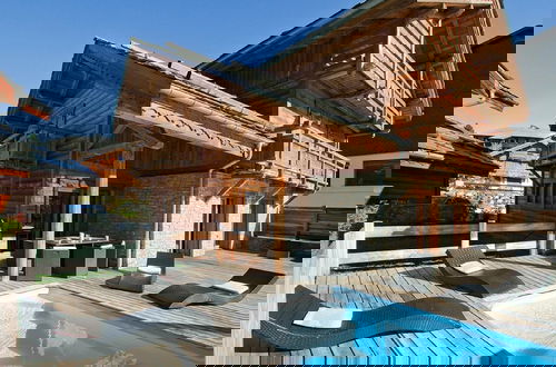 Foto 12 - Chalet in Les Deux Alpes With Private Pool