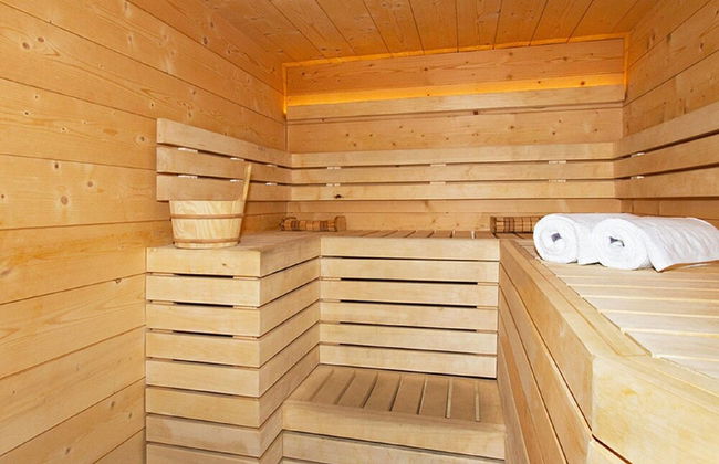 Chalet in Les Deux Alpes With Private Pool - Foto 9