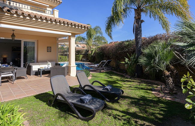 Villa Riviera in Urbanizaci n Riviera Sol - Foto 4