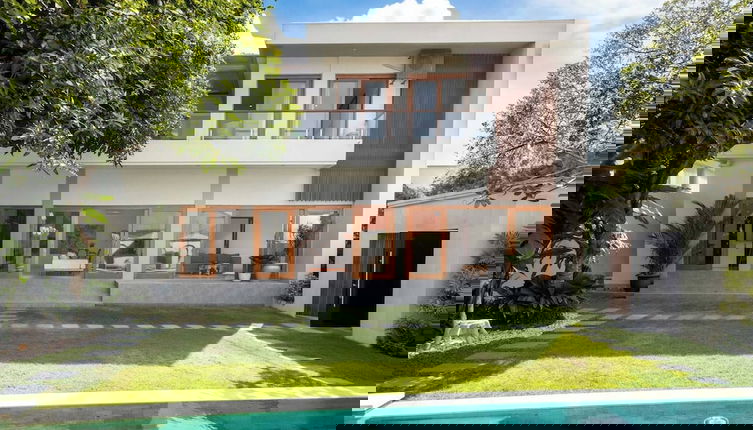 Foto 1 - Luxurious Family 6 Br Villa in Seminyak Breakfast Include