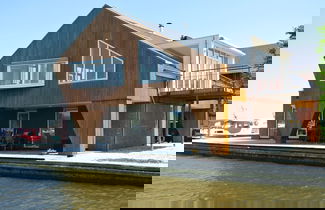 Foto 1 - Beautiful Penthouse With a View Over the Lake