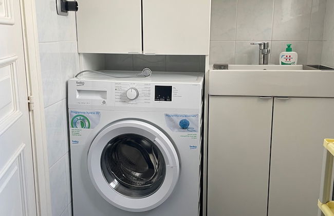 Apartment With Terrace - Photo 17