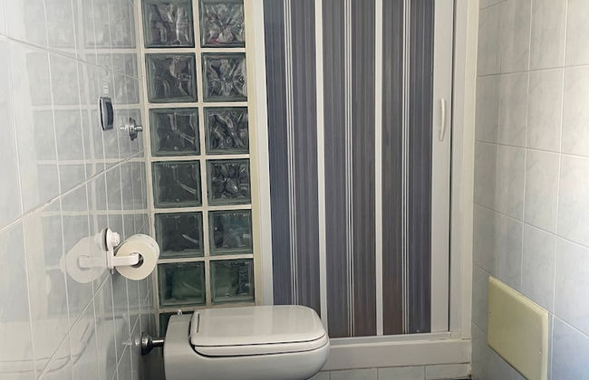 Apartment With Terrace - Photo 10