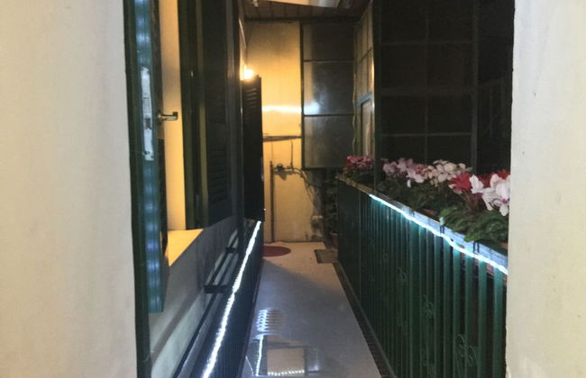 Apartment With Terrace - Photo 18