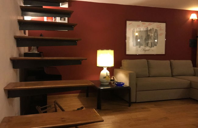 Apartment With Terrace - Photo 9