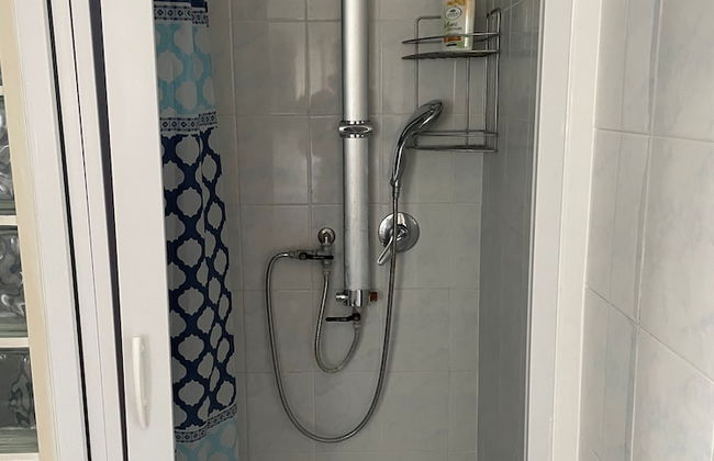 Apartment With Terrace - Photo 11