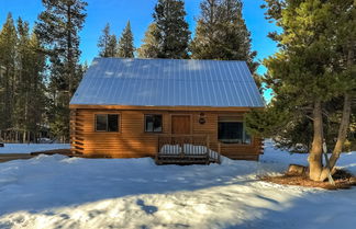 Photo 1 - Cabin Hideaway