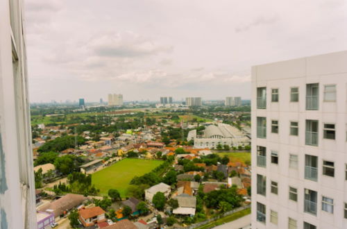 Photo 17 - Studio With Comfortable Design At Serpong Garden Apartment