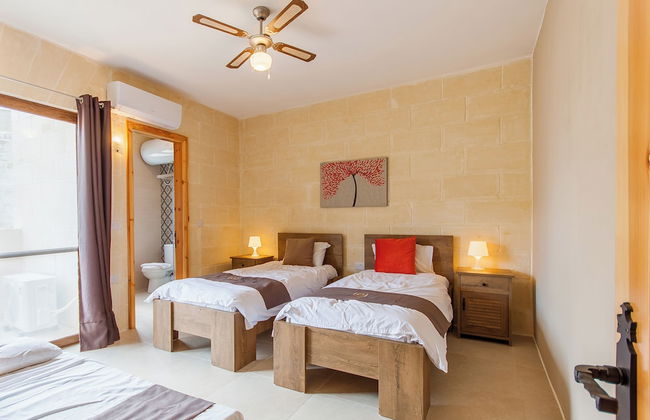 Nadurija, So Nice Gozitan Villa + Pool - Photo 3
