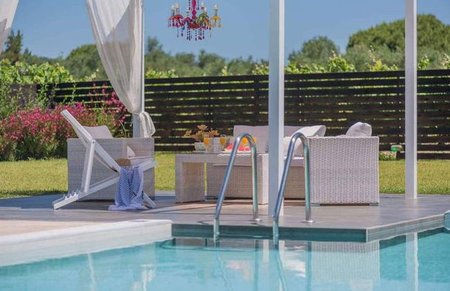 Madini Luxury villa with private Heated pool - Foto 13