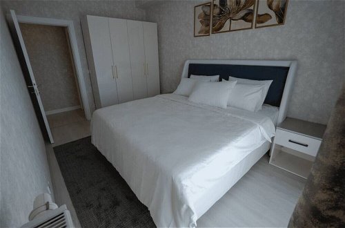 Foto 27 - Stylish 2-bedroom Apartment Near Mall of Istanbul
