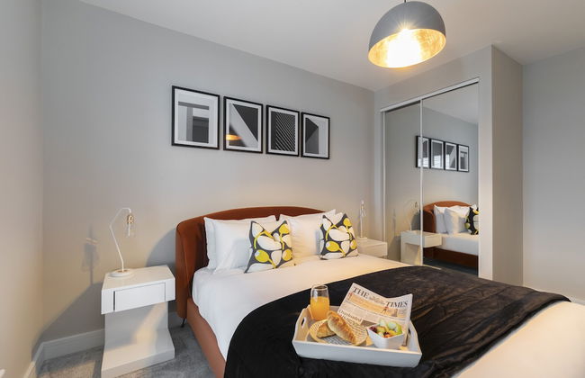 Elliot Oliver - Chic 2 Bedroom Town Centre Apartment - Foto 3