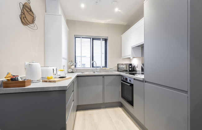 Elliot Oliver - Chic 2 Bedroom Town Centre Apartment - Foto 6