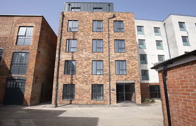 Elliot Oliver - Chic 2 Bedroom Town Centre Apartment - Foto 21