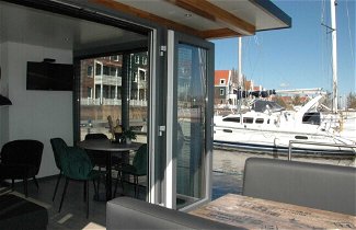 Photo 1 - Beautiful Houseboat in the Harbour of Volendam Near Centre