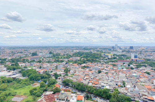 Photo 17 - Cozy Studio At 30Th Floor Bassura City Apartment