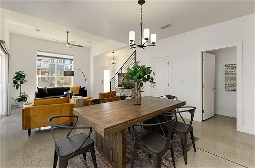 Photo 21 - Gorgeous Townhome Steps From the Brewery District