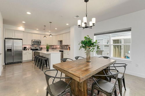 Photo 21 - Gorgeous Townhome Steps From the Brewery District