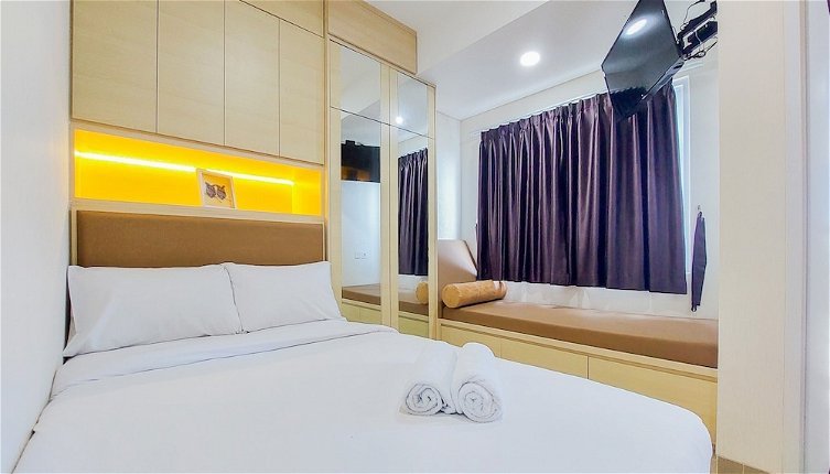 Photo 1 - Cozy And Simply Look Studio Room Apartment At B Residence