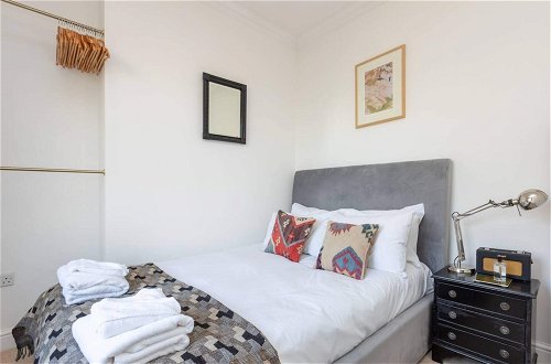 Photo 3 - Light and Spacious 1 Bedroom Maisonette - Brockley