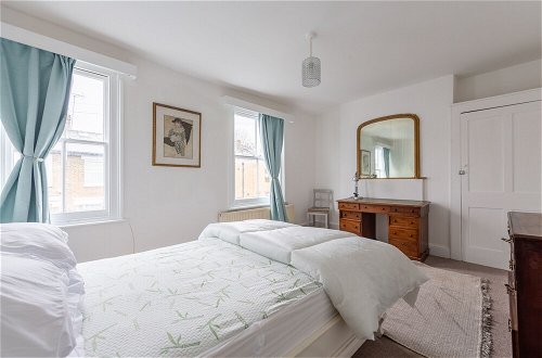 Photo 6 - Spacious 3 Bedroom House With Garden - Hammersmith