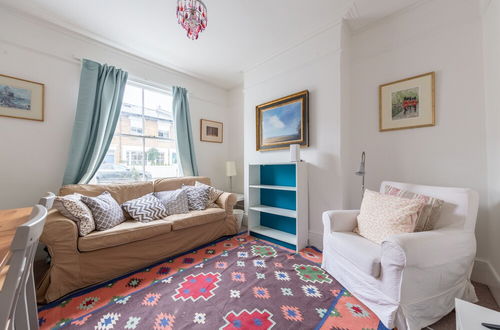 Photo 20 - Spacious 3 Bedroom House With Garden - Hammersmith