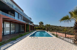 Foto 1 - Pleasant Home With Shared Pool in Bodrum