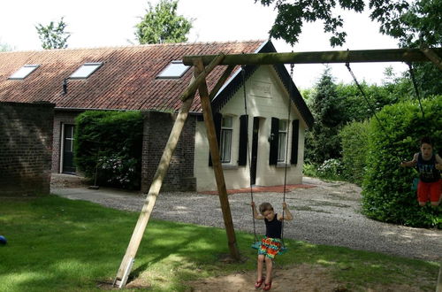 Photo 34 - Holiday Home in Baarlo With Wood-fired Hot Tub