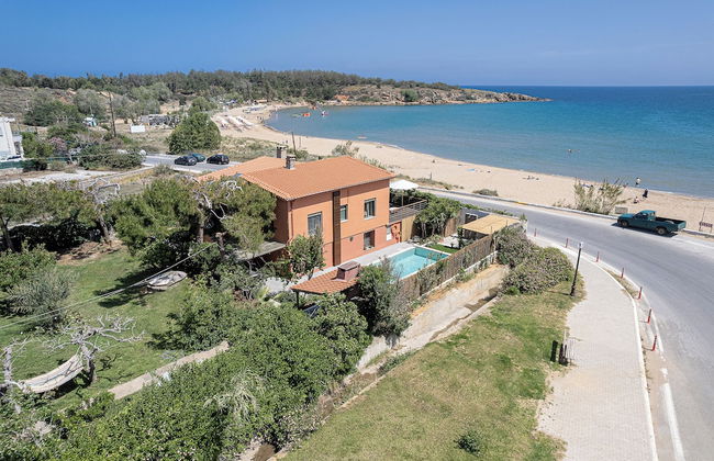 the House by the sea Beach Holiday Villa for Families up 8-9 Persons - Foto 1