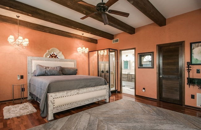 Spectacular Fountain Hills 5 Bdrm W/pool and Views - Photo 2