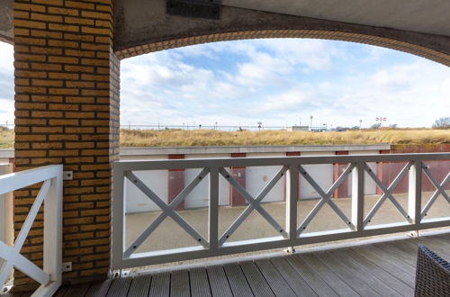 Photo 25 - Spacious Flat With Views of the Harbour