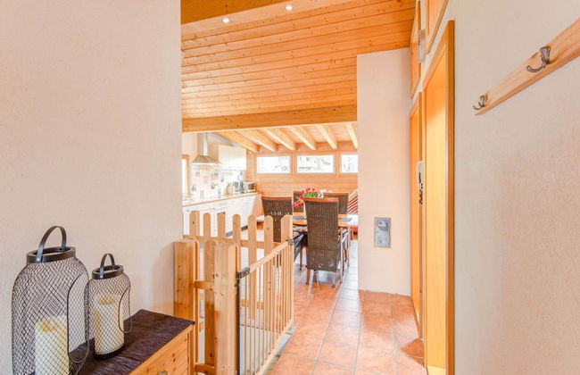 Urbane Apartment in Sankt Gallenkirch With Balcony - Foto 54
