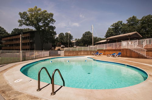 Photo 1 - Westcreek Ranch @ Notch - NO Stairs! 2 Pools, Fishing Lake, 1 Mile to Sdc