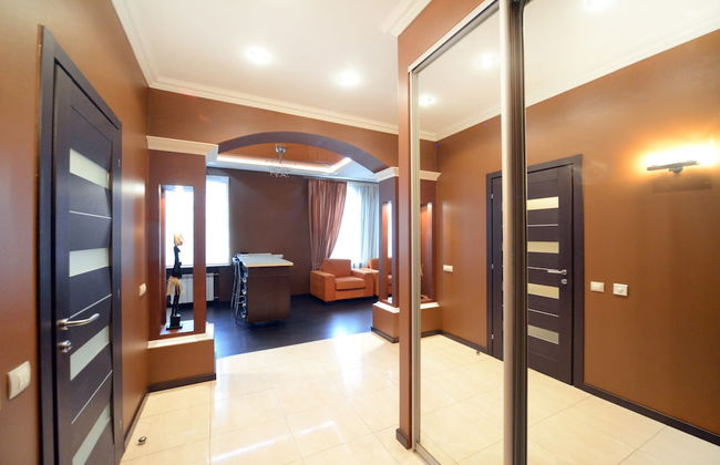 KievApartment - Photo 4