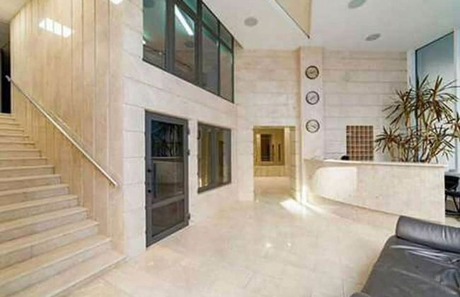 Prestige Plaza Apartments - Photo 2