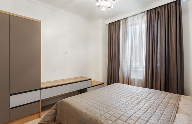 Prestige Plaza Apartments - Photo 14