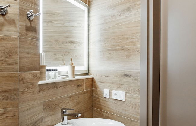 Prestige Plaza Apartments - Photo 80