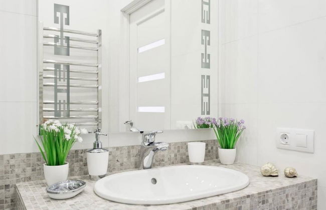 Prestige Plaza Apartments - Photo 79