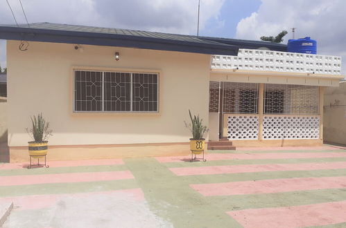 Photo 20 - Lovely 3-bedroom Vacation Home in Kumasi