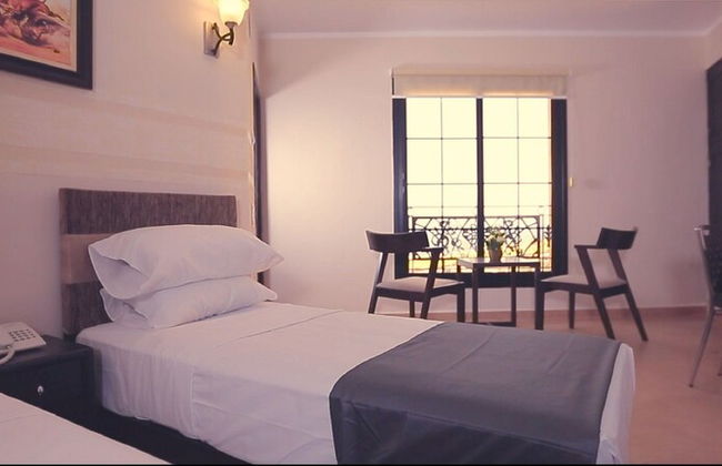 Fantazia Hotel - Photo 8