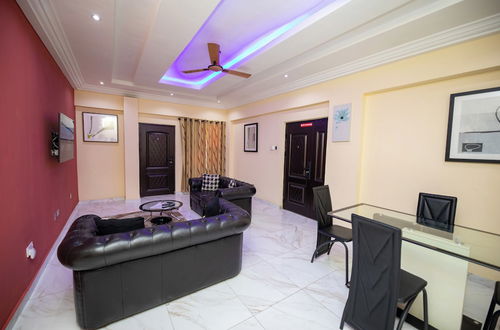 Photo 9 - Executive One Bedroom Furnished Apartment in Accra