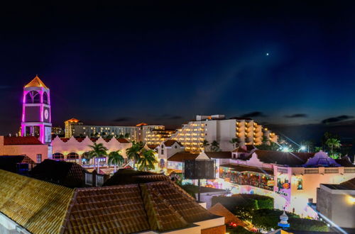 Photo 40 - Luxury 2-bedroom Condo Right on the Strip in Palm Beach