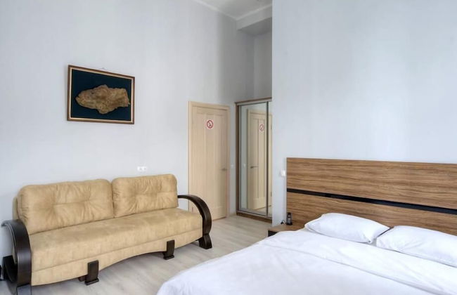 Best Season Apart Hotel - Photo 18