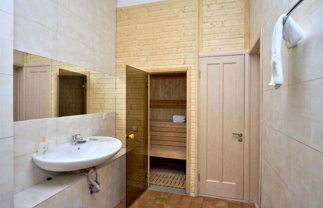 Best Season Apart Hotel - Photo 37