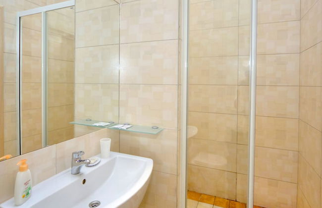 Best Season Apart Hotel - Photo 36