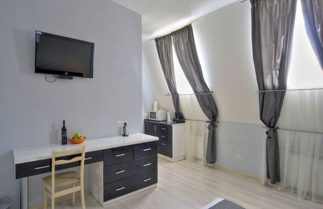 Best Season Apart Hotel - Photo 4