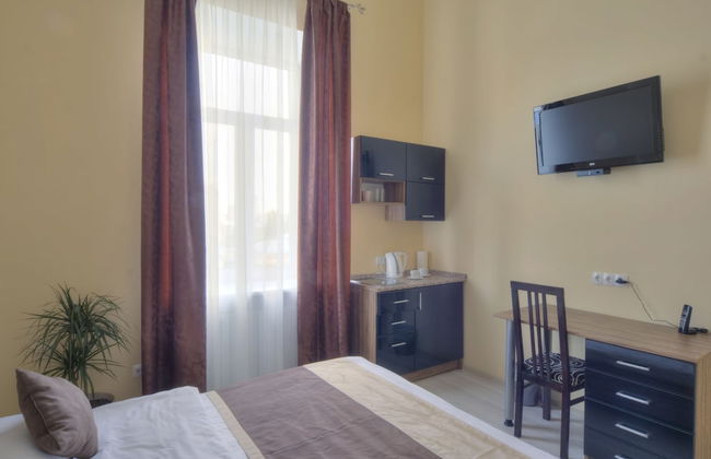 Best Season Apart Hotel - Photo 8