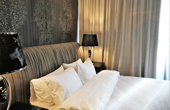 Luxury Apartments - Photo 3
